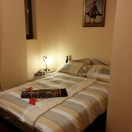 Hostel Tip Economic Mozart *