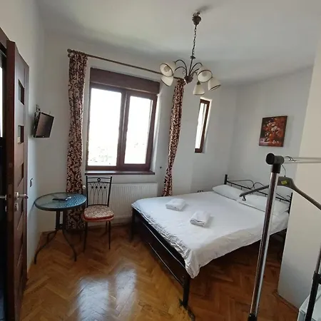 Tip Economic Mozart Ostello Cluj-Napoca