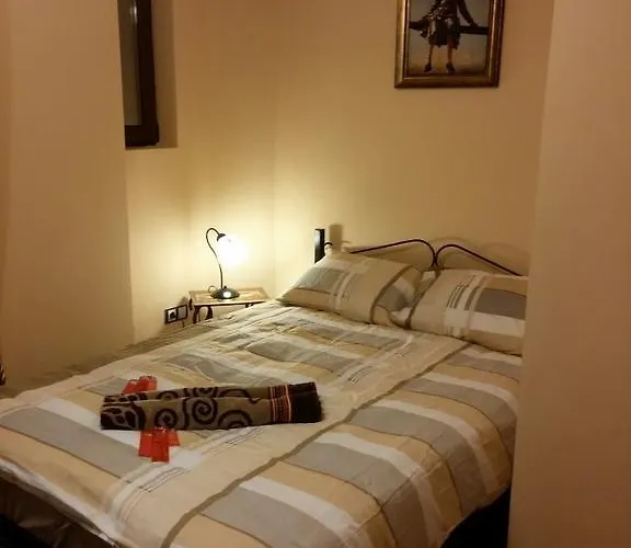 Hostal Tip Economic Mozart *